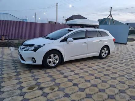 Toyota Avensis 2012 года за 7 400 000 тг. в Атырау