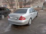 Mercedes-Benz C 240 2000 годаfor1 500 000 тг. в Актобе – фото 2