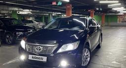 Toyota Camry 2014 года за 10 500 000 тг. в Алматы