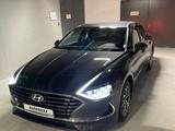 Hyundai Sonata 2022 года за 13 500 000 тг. в Астана