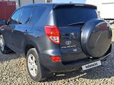 Toyota RAV4 2006 годаүшін7 500 000 тг. в Атырау – фото 4