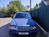 Mercedes-Benz E 230 1988 года за 1 300 000 тг. в Талдыкорган