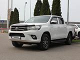 Toyota Hilux 2016 года за 11 380 000 тг. в Алматы – фото 2