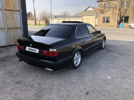 BMW 525 1993 года за 2 100 000 тг. в Шымкент – фото 2