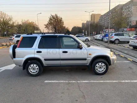 Honda CR-V 2001 года за 4 700 000 тг. в Алматы – фото 2