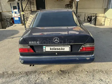 Mercedes-Benz E 280 1993 года за 2 380 000 тг. в Талдыкорган – фото 6