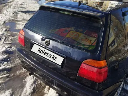 Volkswagen Golf 1996 года за 800 000 тг. в Шахтинск – фото 3