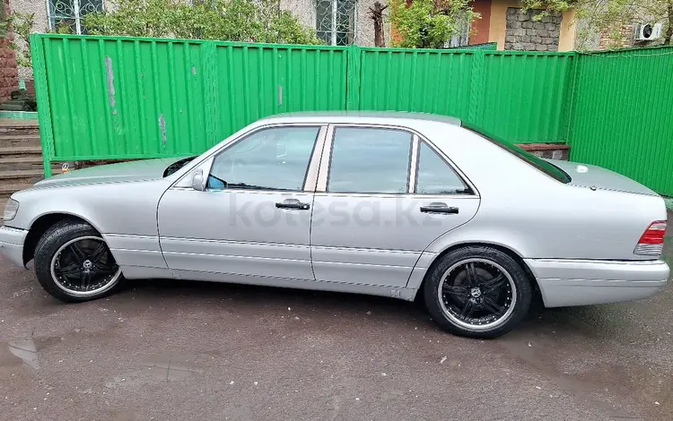 Mercedes-Benz S 350 1996 годаfor3 150 000 тг. в Караганда