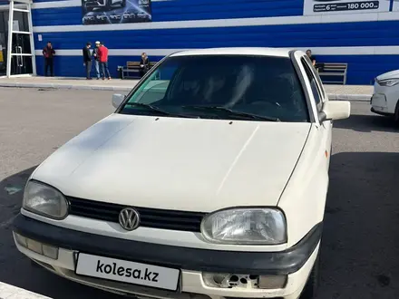 Volkswagen Golf 1994 года за 1 600 000 тг. в Караганда – фото 4