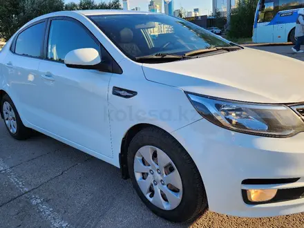 Kia Rio 2017 года за 6 800 000 тг. в Астана – фото 2