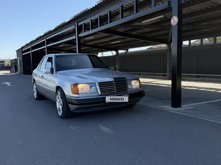 Mercedes-Benz E 200 1991 года за 2 300 000 тг. в Шымкент – фото 12