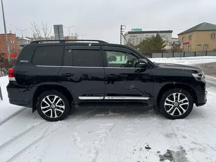 Toyota Land Cruiser 2019 года за 35 000 000 тг. в Экибастуз – фото 4