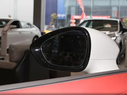 MG Cyberster 4WD 2024 года за 27 500 000 тг. в Алматы – фото 14