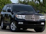Toyota Land Cruiser 2011 года за 10 000 тг. в Алматы