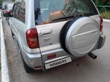 Toyota RAV4 2005 годаүшін5 800 000 тг. в Шахтинск – фото 3