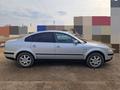 Volkswagen Passat 2001 годаfor3 000 000 тг. в Уральск – фото 2