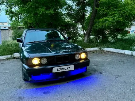 BMW 520 1991 года за 1 000 000 тг. в Тараз