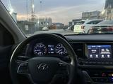 Hyundai Elantra 2018 годаүшін6 300 000 тг. в Алматы – фото 5