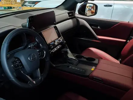 Lexus LX 600 Luxury 7S 2026 годаүшін88 022 400 тг. в Актобе – фото 6