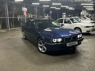 BMW 7 Series, 1999