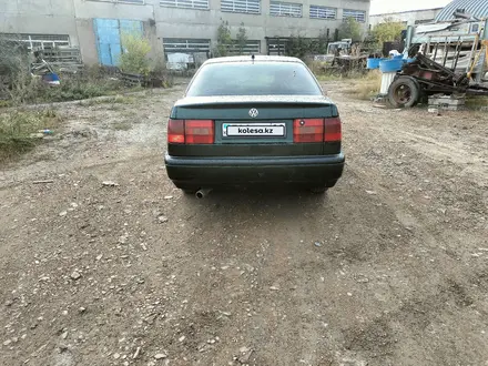 Volkswagen Passat 1994 года за 1 850 000 тг. в Астана – фото 3