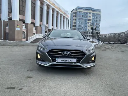 Hyundai Sonata 2018 года за 8 500 000 тг. в Атырау – фото 10