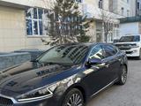 Kia K7 2016 года за 9 300 000 тг. в Астана