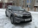Toyota Highlander 2014 года за 14 300 000 тг. в Актобе