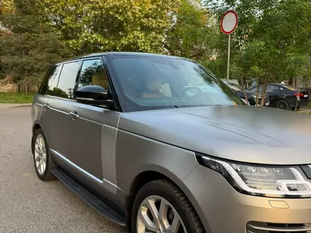 Land Rover Range Rover 2018 года за 34 800 000 тг. в Алматы – фото 5