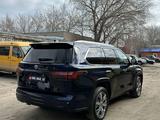 Toyota Sequoia 2024 года за 60 000 000 тг. в Алматы – фото 4