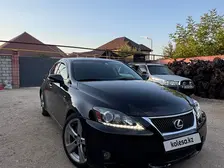 Lexus is-250, 2013