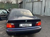 BMW 320 1995 года за 1 700 000 тг. в Алматы