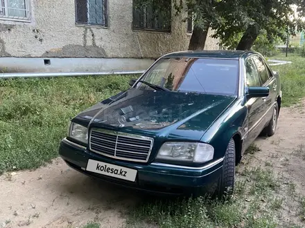 Mercedes-Benz C 180 1995 года за 1 750 000 тг. в Костанай – фото 5