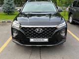 Hyundai Santa Fe 2019 года за 13 370 000 тг. в Алматы – фото 3