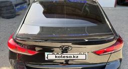 Hyundai Elantra 2017 года за 6 800 000 тг. в Алматы – фото 3