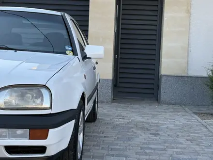 Volkswagen Golf 1995 года за 1 850 000 тг. в Тараз – фото 13