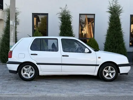 Volkswagen Golf 1995 года за 1 850 000 тг. в Тараз – фото 17