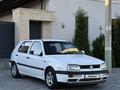 Volkswagen Golf 1995 года за 1 850 000 тг. в Тараз – фото 2