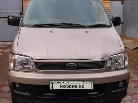 Toyota Town Ace Noah 1996 года за 3 200 000 тг. в Уральск