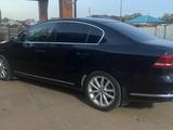 Volkswagen Passat 2012 годаүшін2 650 000 тг. в Уральск
