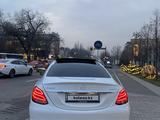 Mercedes-Benz C 300 2016 годаүшін15 000 000 тг. в Алматы – фото 2