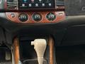 Toyota Camry 2003 года за 3 600 000 тг. в Шымкент – фото 14