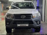 Toyota Hilux 2017 года за 12 200 000 тг. в Алматы – фото 5