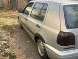 Volkswagen Golf 1997 года за 1 250 000 тг. в Алматы – фото 2