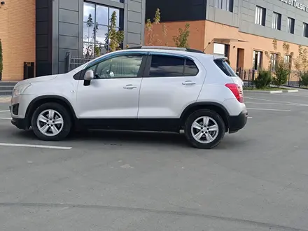 Chevrolet Tracker 2015 года за 3 900 000 тг. в Атырау – фото 6