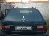 Volkswagen Passat 1990 года за 900 000 тг. в Семей
