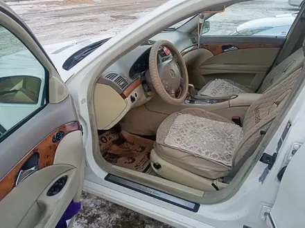 Mercedes-Benz E 200 2003 года за 4 200 000 тг. в Караганда – фото 4