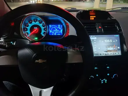 Chevrolet Spark 2021 года за 4 900 000 тг. в Уральск – фото 2