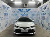 Toyota Camry 2020 года за 14 990 000 тг. в Тараз