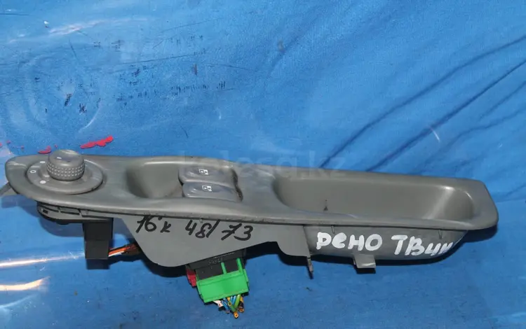 Блок кнопок стеклоподъёмников на Рено Твинго за 15 000 тг. в Караганда
